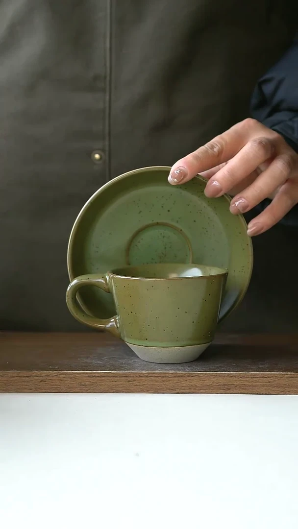 【闪购商品】陶瓷微瑕牛油果绿180ml咖啡杯碟@4-2@