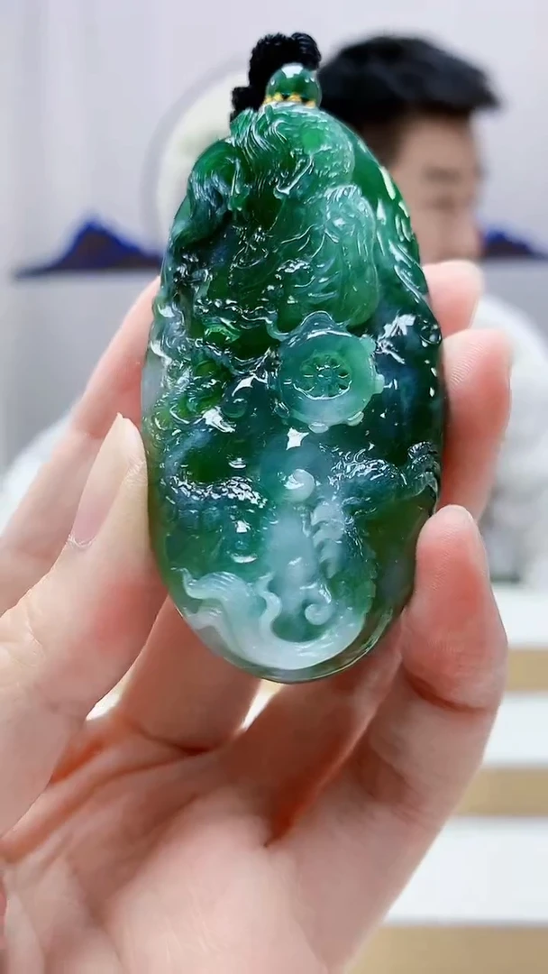 未镶嵌定制翡翠火*火5028zm-毛货挂件