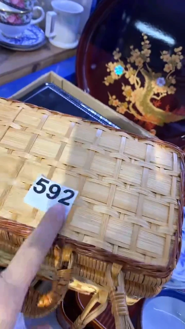 瓷片闹****蚤592 闹腾得小跳蚤