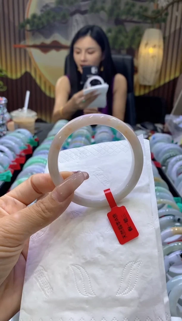 翡翠手镯未镶嵌00008173