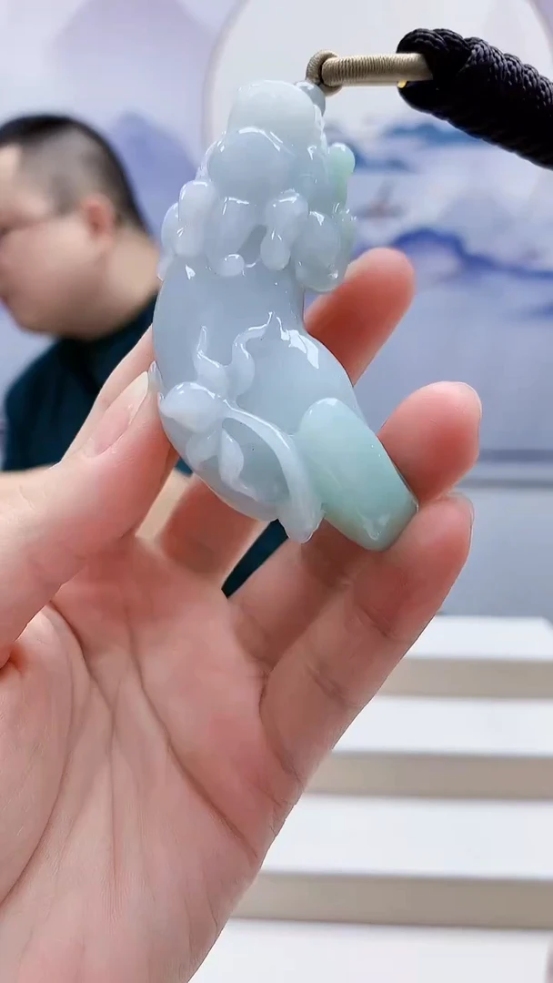 未镶嵌定制翡翠白***饭5167lr-毛货挂件