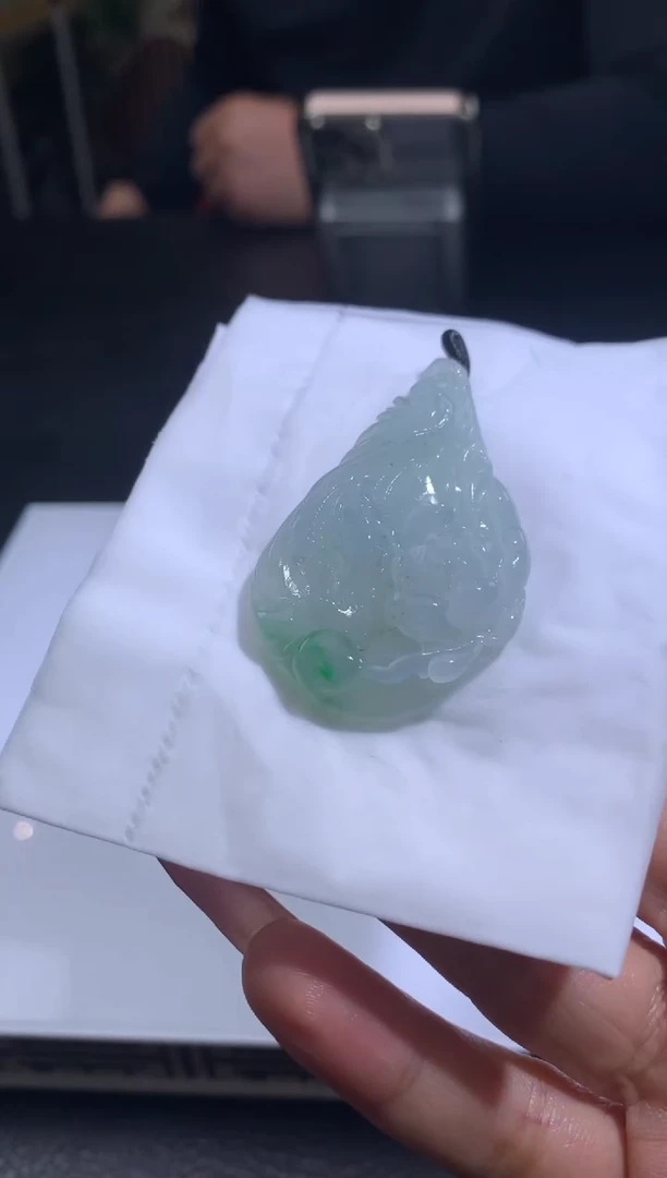 未镶嵌定制翡翠肖***精翡翠