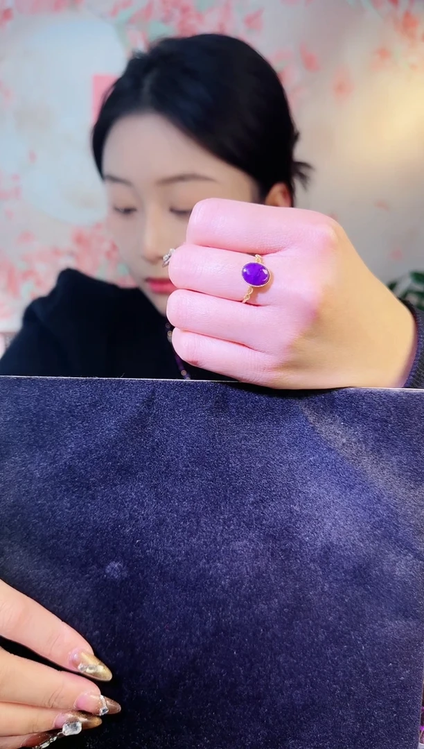 【闪购商品】苏纪石（舒俱来）戒指18K金镶嵌