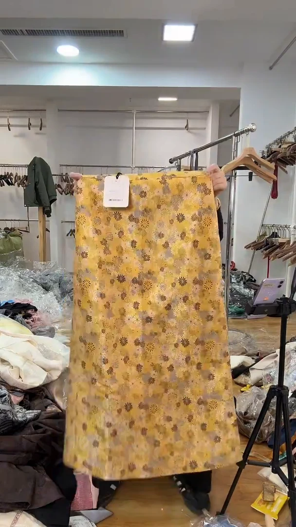 半裙  M 105斤以里