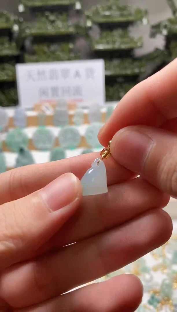 【闪购商品】翡翠颈饰未镶嵌吊坠15