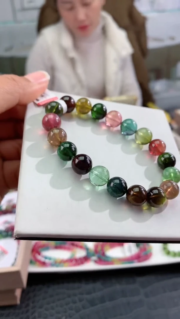 【闪购商品】碧玺手串未镶嵌多样性发一条