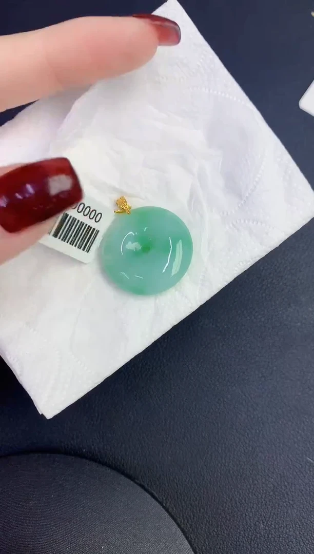 颈饰未镶嵌翡翠缅甸天然翡翠A货