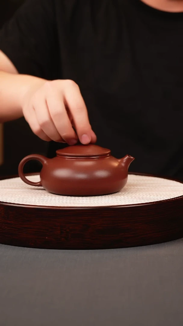 茶壶紫砂桃花泥寒江