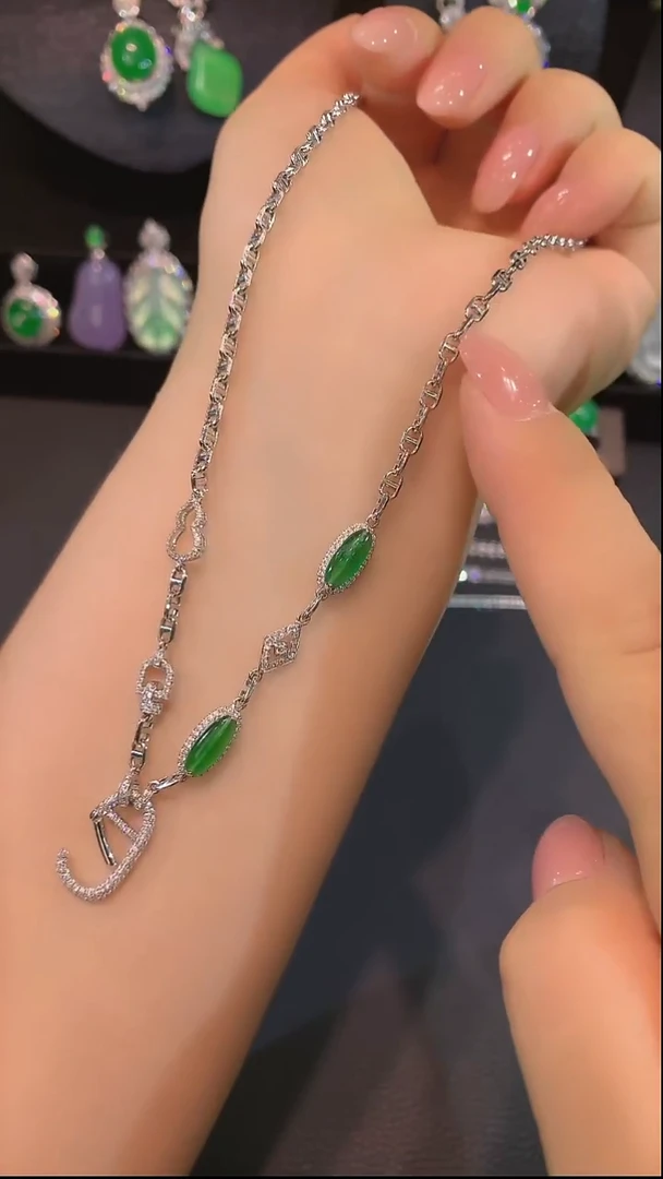 项链18K金镶嵌翡翠万能链