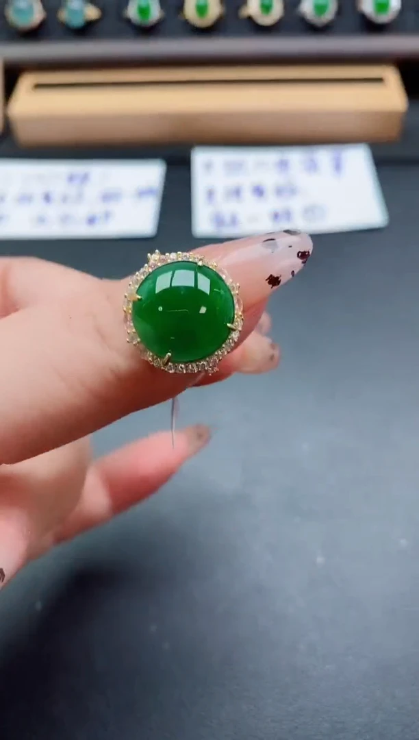 银S925镶嵌戒指翡翠1