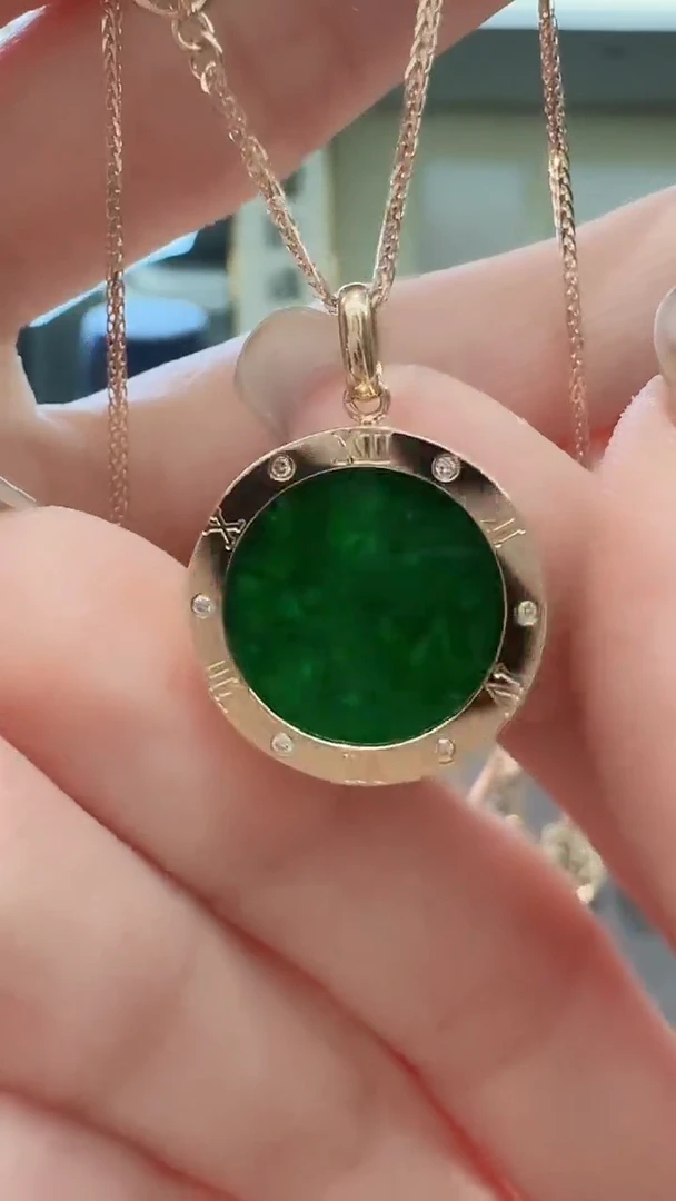 翡翠18K金镶嵌吊坠(不含链)18K金翡翠吊坠多样性发货发其一