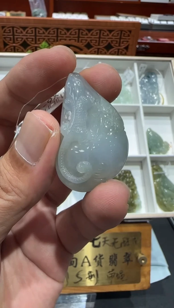 未镶嵌挂件翡翠A货翡翠多样性孤品