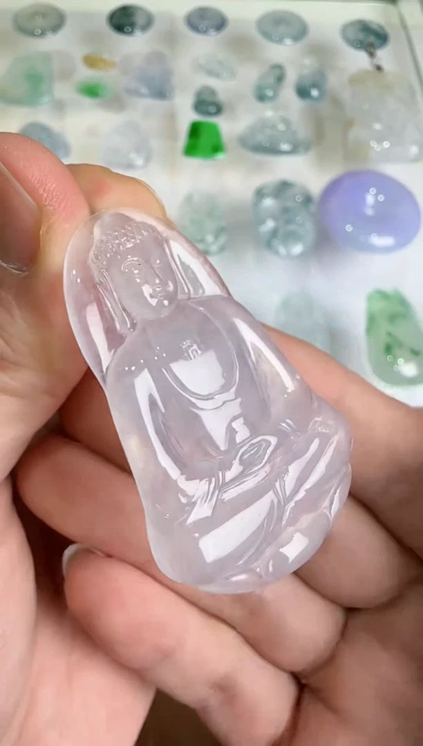 【闪购商品】翡翠吊坠(不含链)未镶嵌··