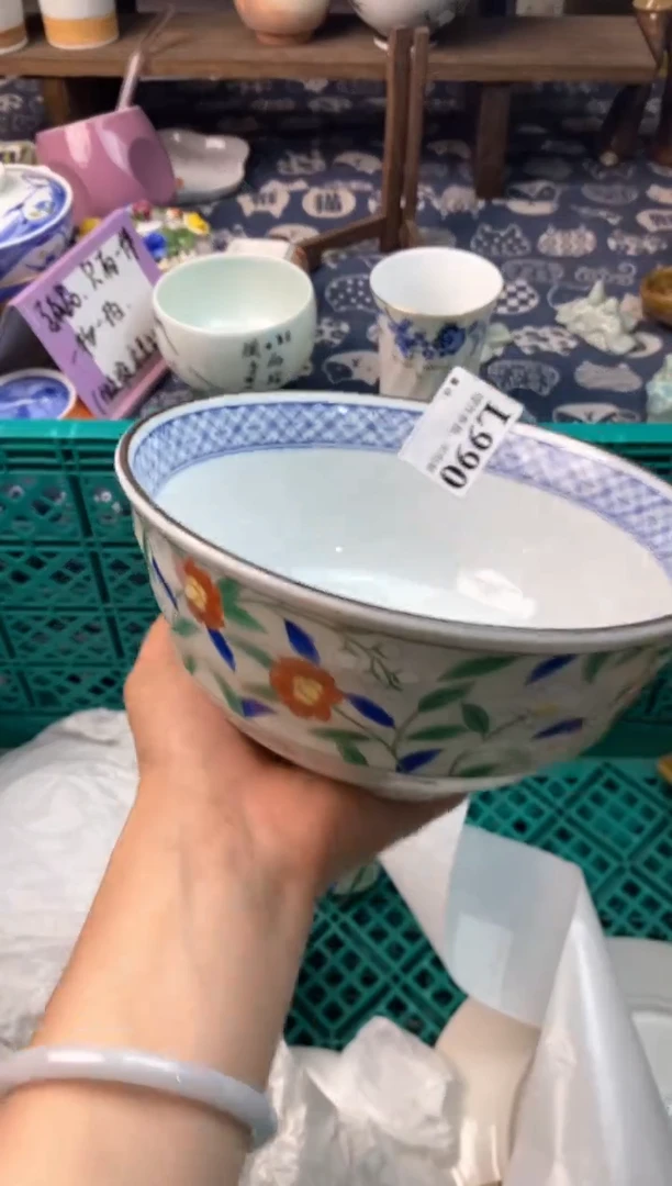 瓷片[○･｀Д´･ ○][○･｀Д´･ ○]