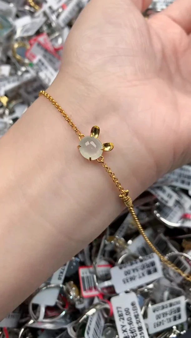 银S925镶嵌戒指翡翠10         3
