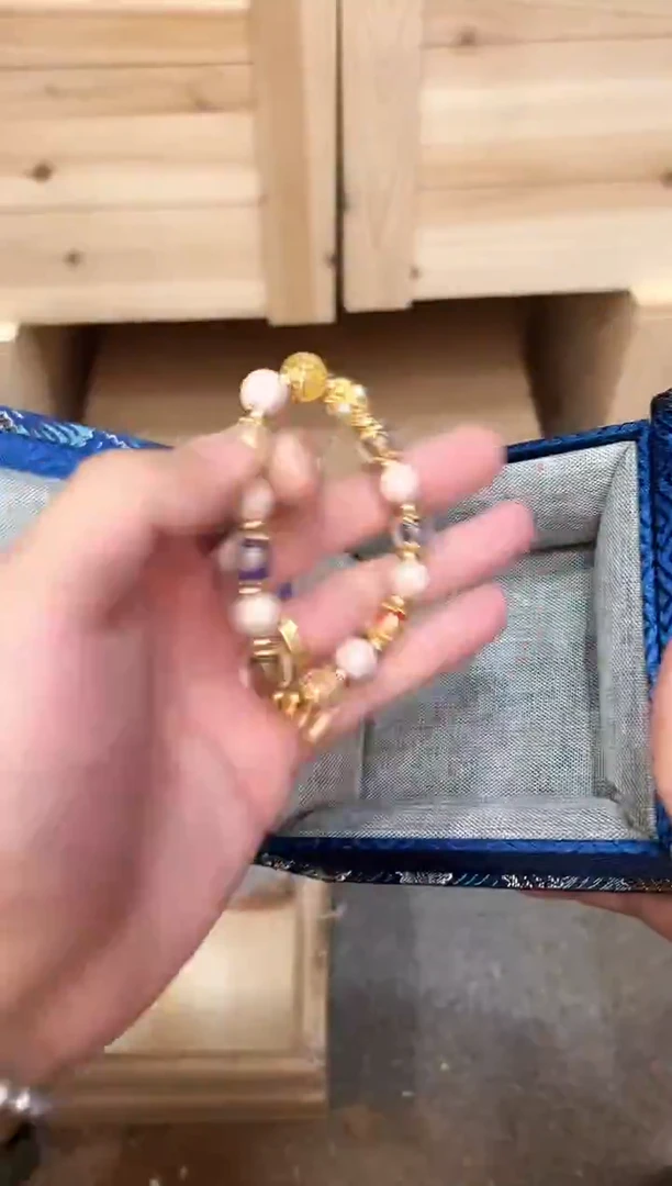 精品手串（无礼盒）@@sp235