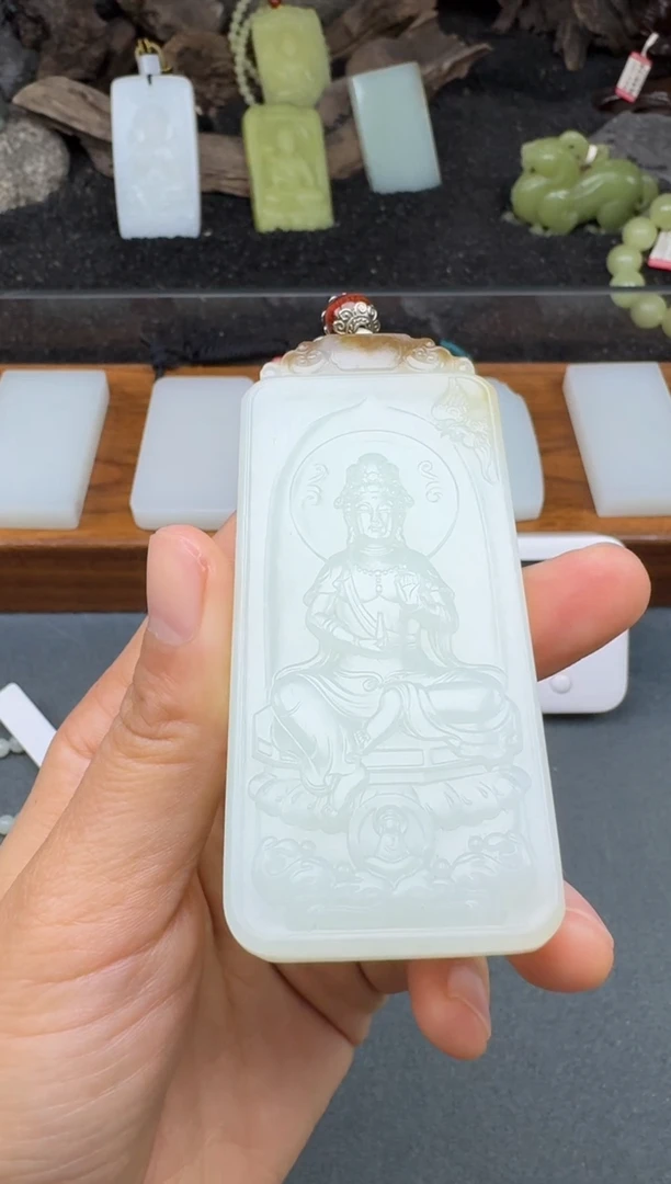 颈饰未镶嵌和田玉2