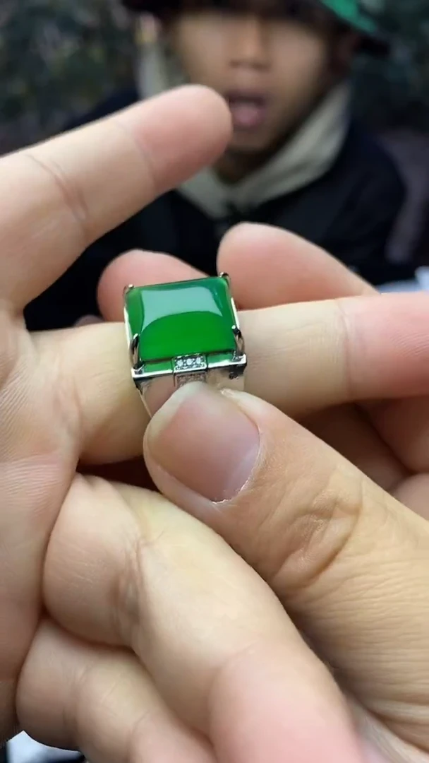 满色吊坠 所见即所得！！