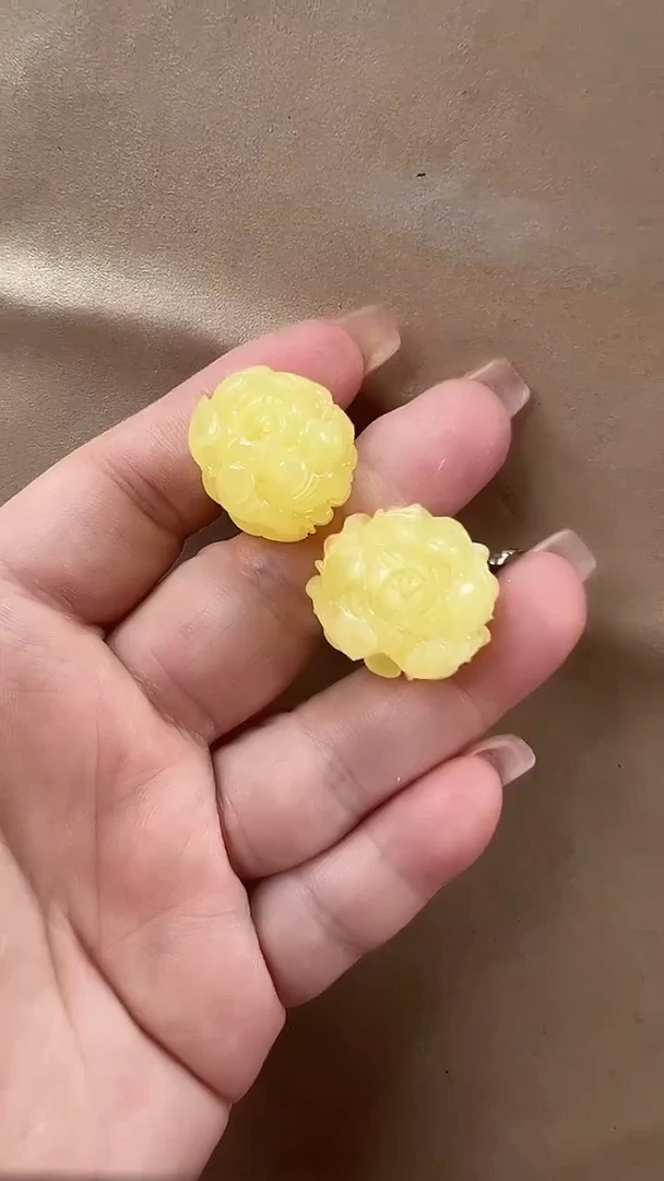 琥珀颈饰未镶嵌耳环