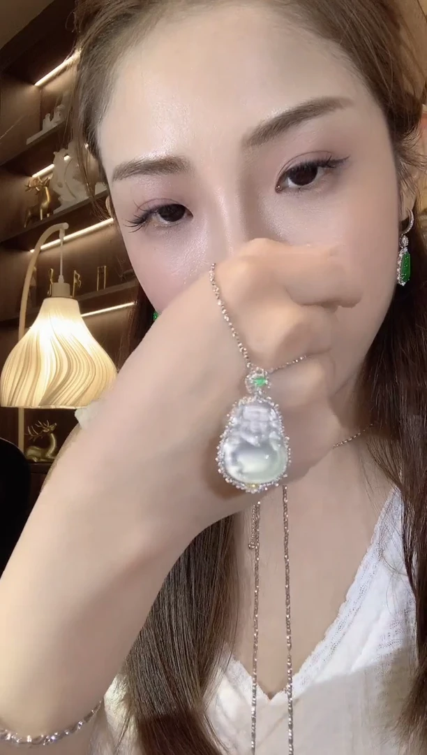翡翠18K金镶嵌吊坠(不含链)A85翡翠