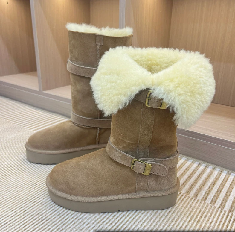 【骑士靴全新未拆封】秋冬桑坡雪地靴羊皮毛一体时尚百搭短/中筒