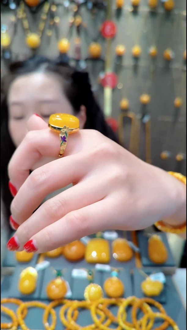 【闪购商品】蜜蜡戒指银S925镀金镶嵌H589蜜蜡戒指