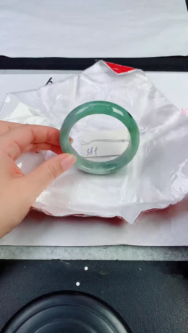 未镶嵌手镯翡翠44