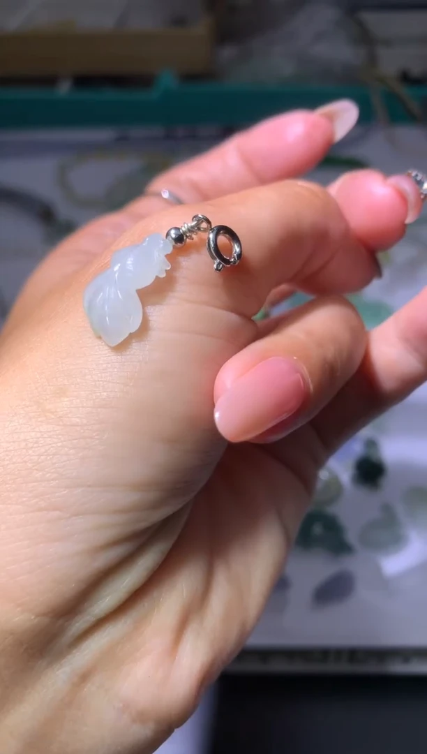 未镶嵌挂件翡翠MXX059240