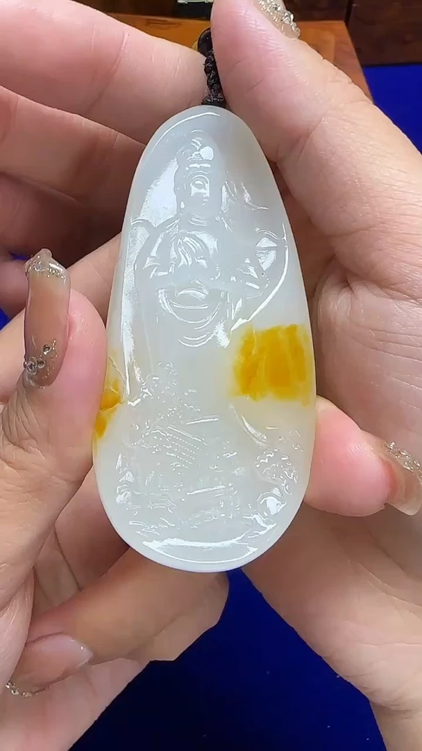 颈饰未镶嵌和田玉故***人1