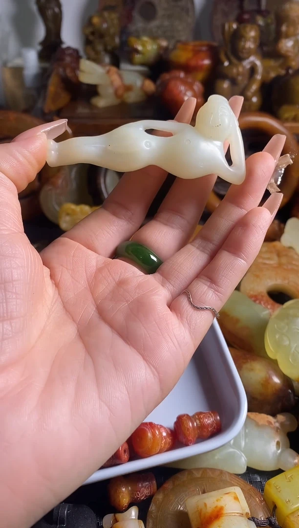 未镶嵌岫岩老玉（透闪石质玉）挂件未镶嵌