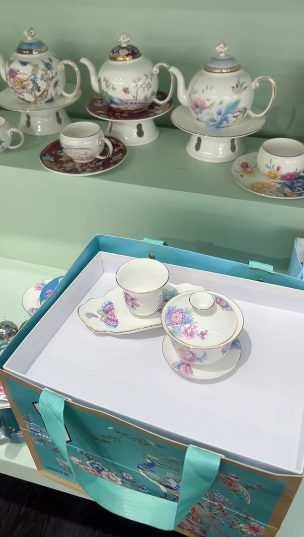 36%以上骨粉骨瓷杯子加底托加盖碗