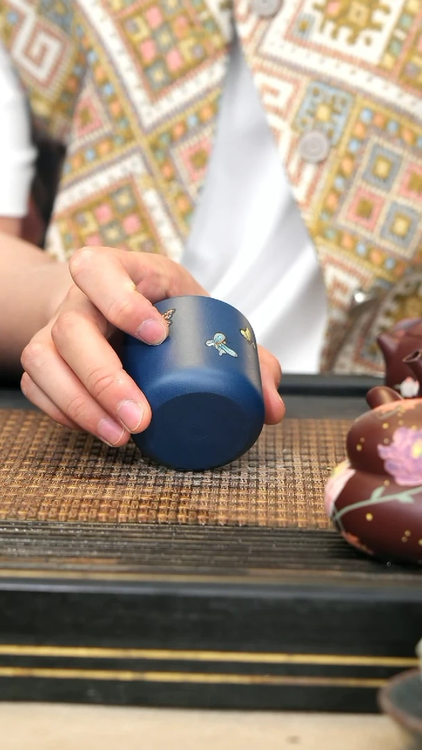 紫砂壶宜兴紫砂10蝴蝶直腹杯 绿泥