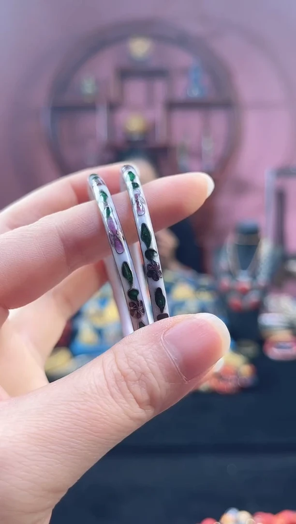 非遗 景泰蓝叮当镯 56-63 一对 白色