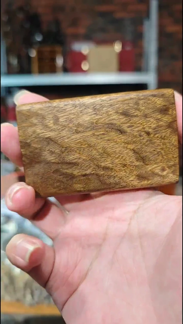 金丝楠无事牌手把件