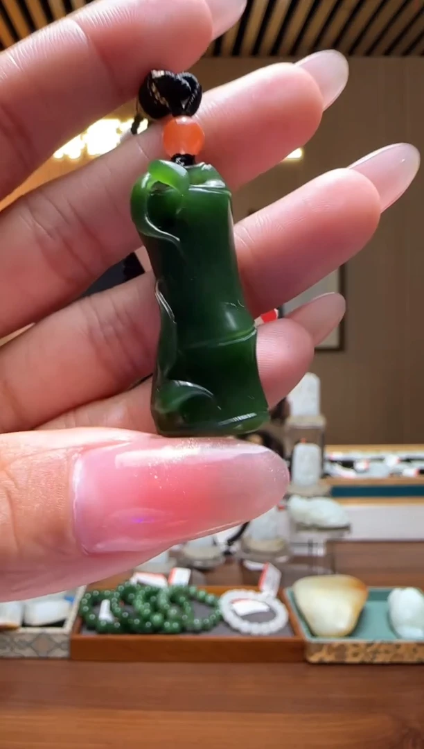 颈饰未镶嵌和田玉1600