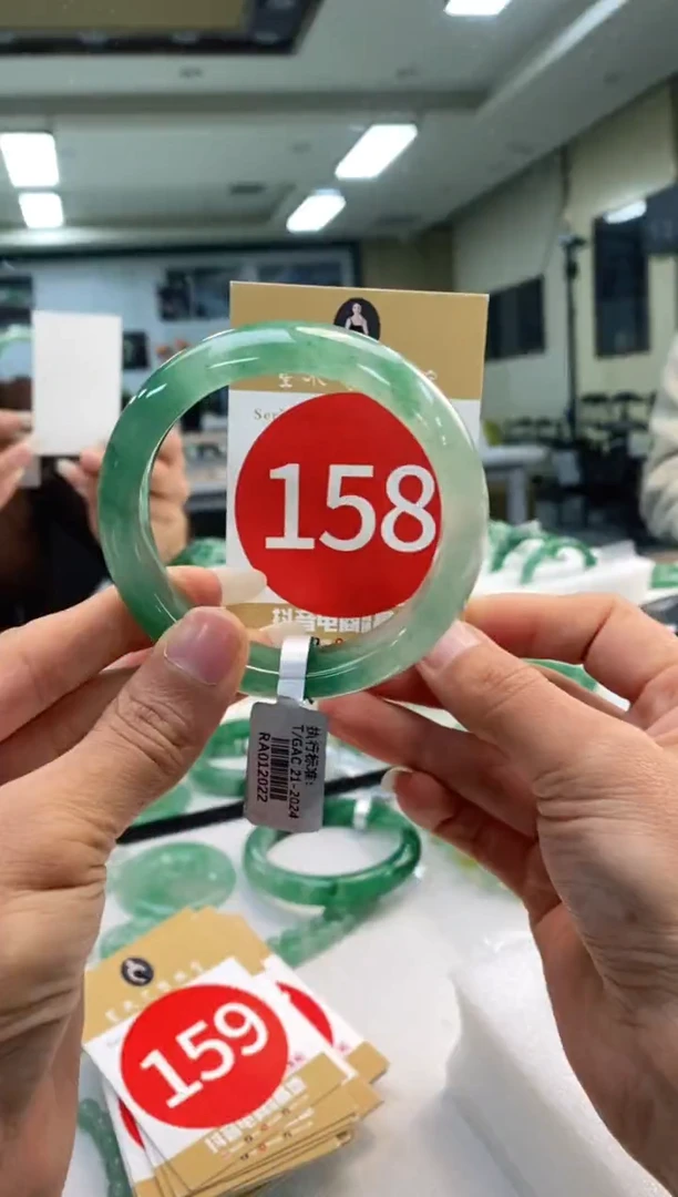 未镶嵌手镯石英质玉55+158