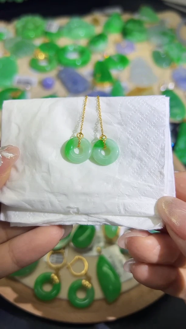 【闪购商品】翡翠耳饰银S925镶嵌Q缅料A货翡翠/支持复检/一件