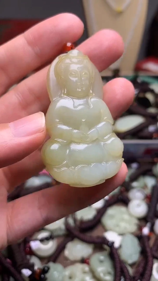 颈饰未镶嵌和田玉新疆料青海料清水和田玉吊坠