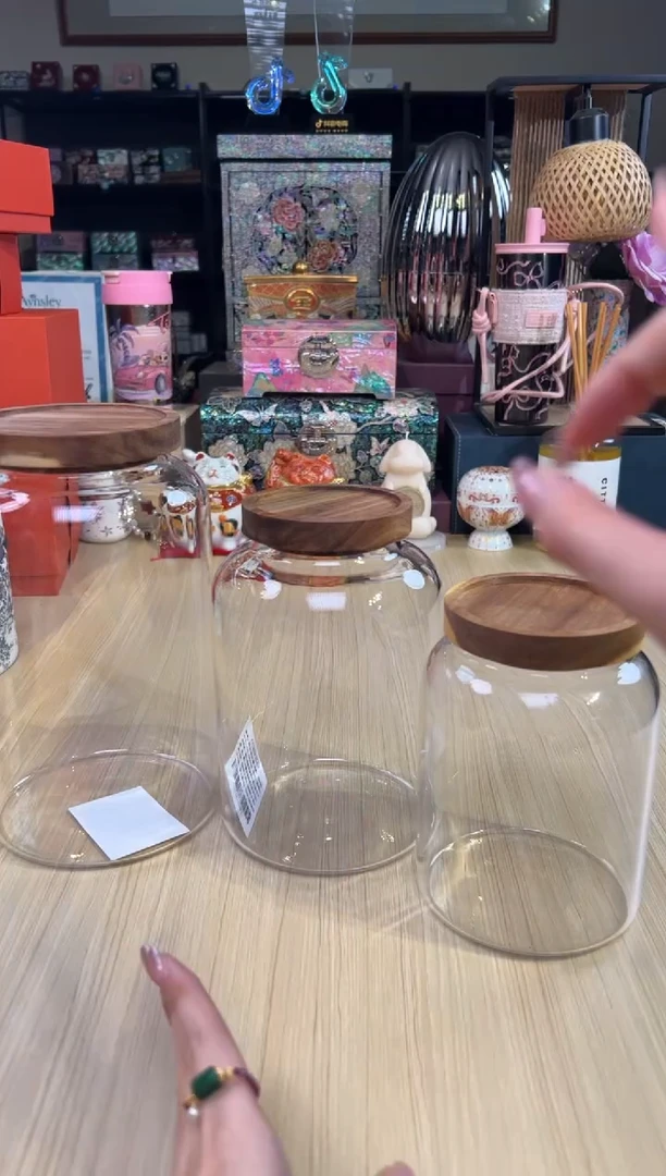 23透明密封罐（大中小）