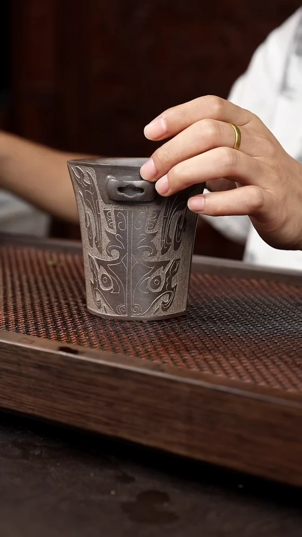 茶壶紫砂岩中泥扁钟公道