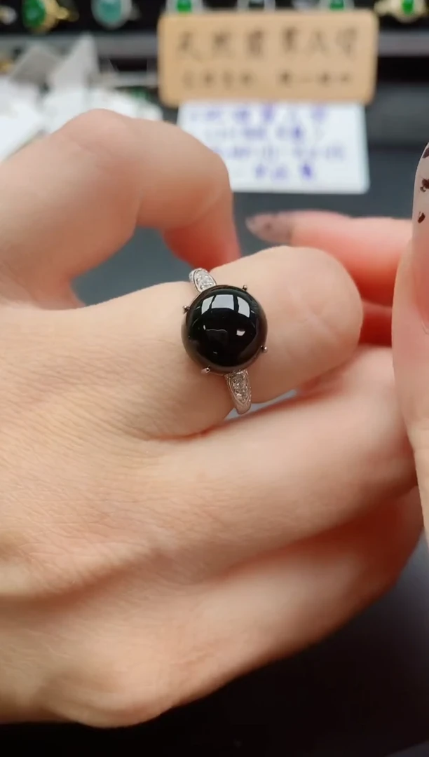 银S925镶嵌戒指翡翠1