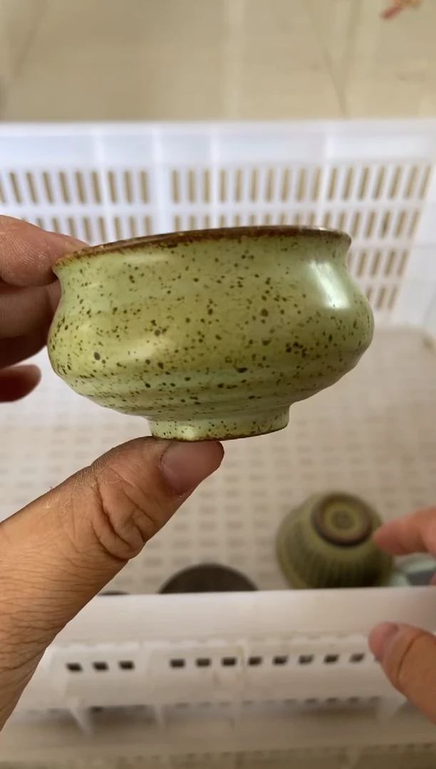 杯无运费险有瑕疵的摄影的产品有使用过的痕迹有点脏介意勿拍