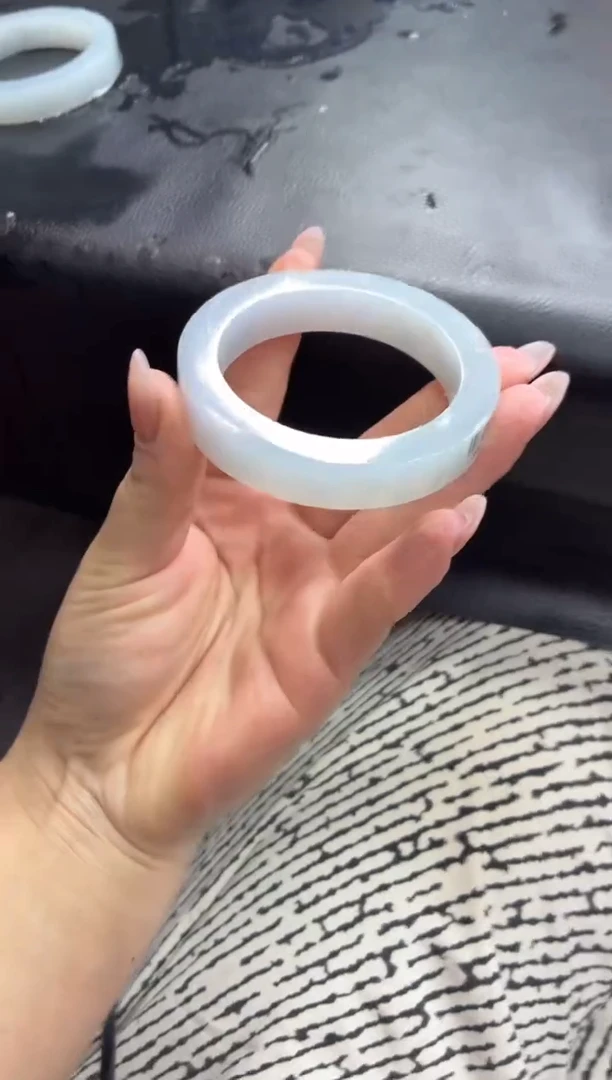 未镶嵌手镯定制翡翠D****eDDJ