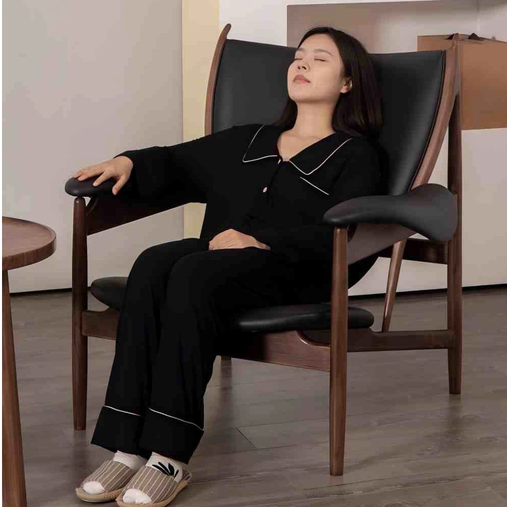 北美黑胡桃木沙发椅简约真皮实木休闲椅北欧酋长椅大师设计单人椅