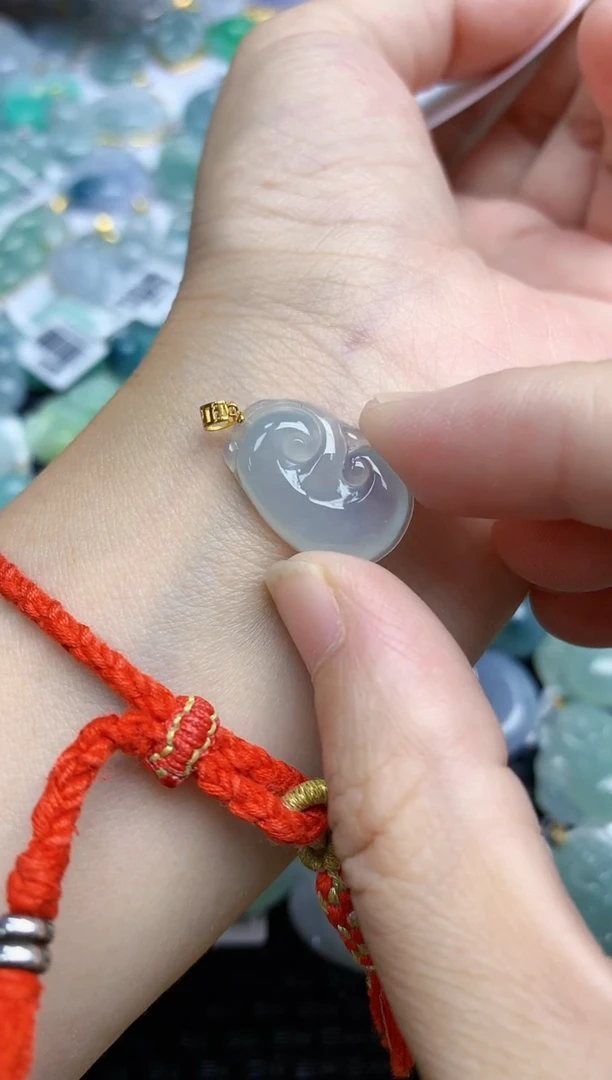 翡翠未镶嵌颈饰天然翡翠A货