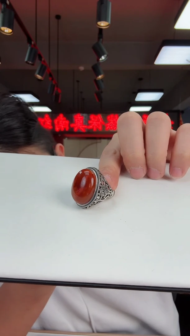 南红玛瑙银S925镶嵌南红戒指一个/条