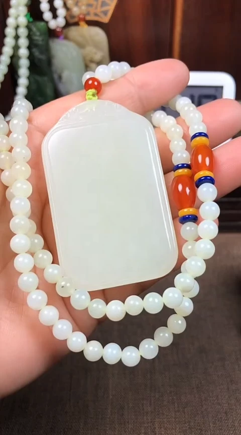 【闪购商品】和田玉颈饰未镶嵌 山有多高王