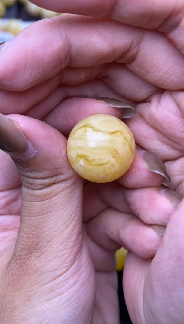 裸石琥珀未镶嵌大小姐珠宝47