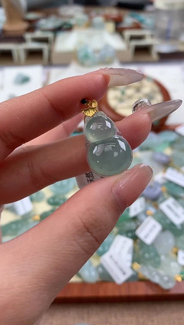 【闪购商品】翡翠颈饰18K金镶嵌天然A货翡翠挂件