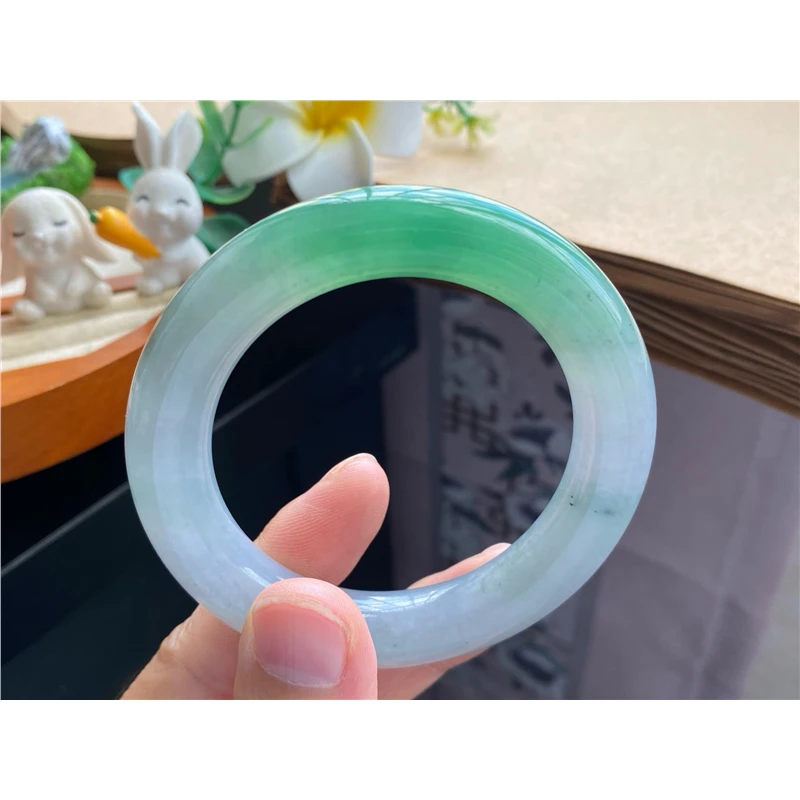 天然翡翠10.28批冰翠绿圆条9945号51.2-11.1 厚装圆天然翡翠手镯